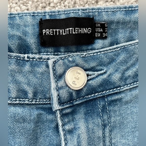 NWOT PrettyLittleThing Mid Wash Multi Sport Stripe Straight Leg Jeans Size 2 - Picture 5 of 7